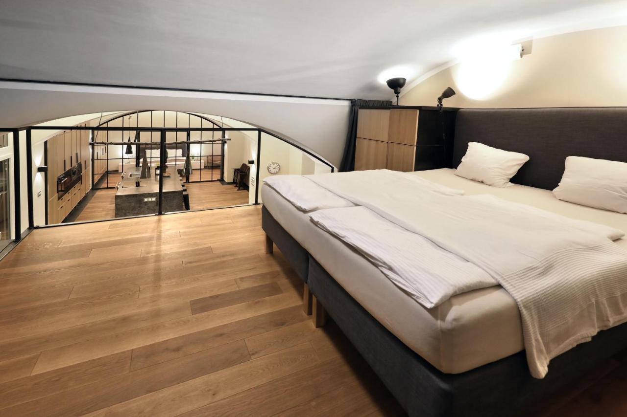 Design Loft 2 Minutes To Wenceslas Square براغ المظهر الخارجي الصورة