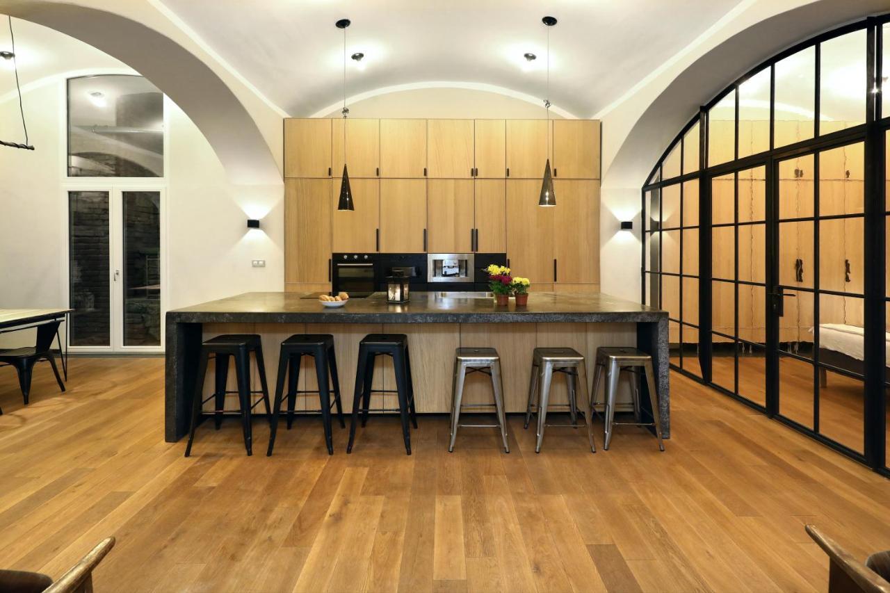 Design Loft 2 Minutes To Wenceslas Square براغ المظهر الخارجي الصورة