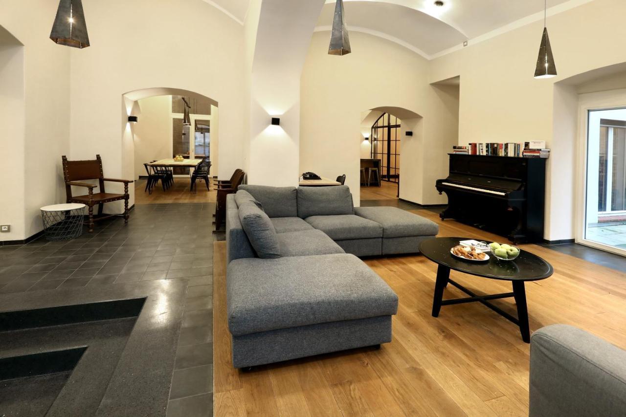 Design Loft 2 Minutes To Wenceslas Square براغ المظهر الخارجي الصورة